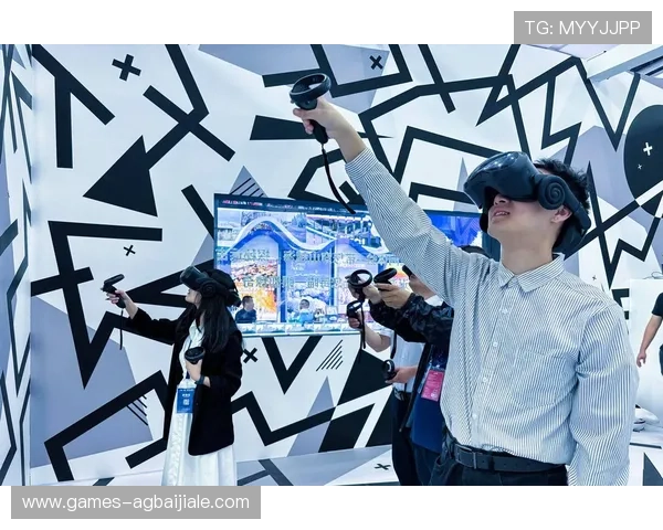 PA真人模拟器让虚拟世界变得更加真实，开启你的专属沉浸式互动娱乐之旅